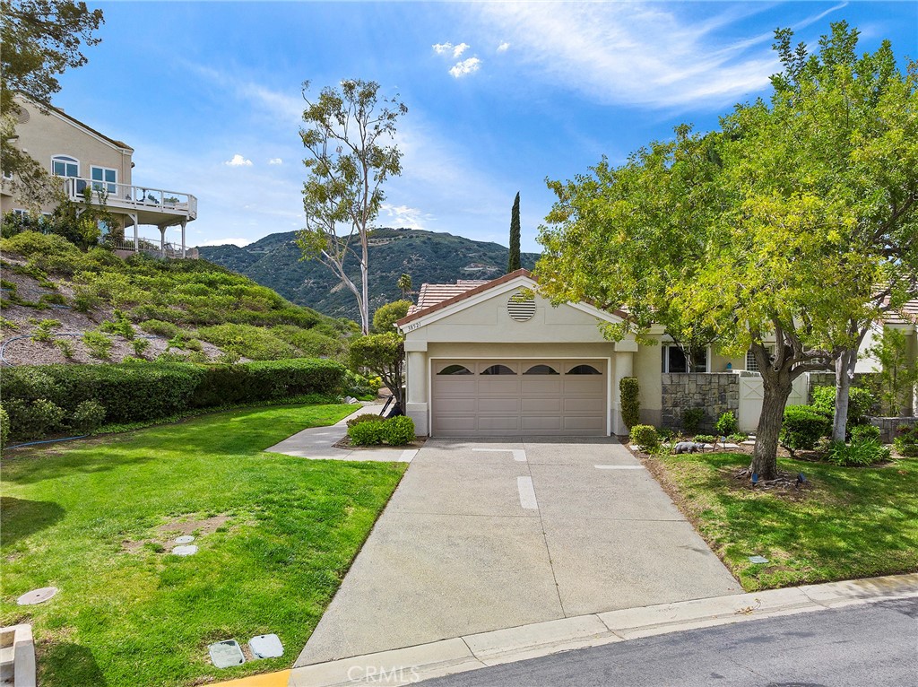 38521 Glen Abbey Lane