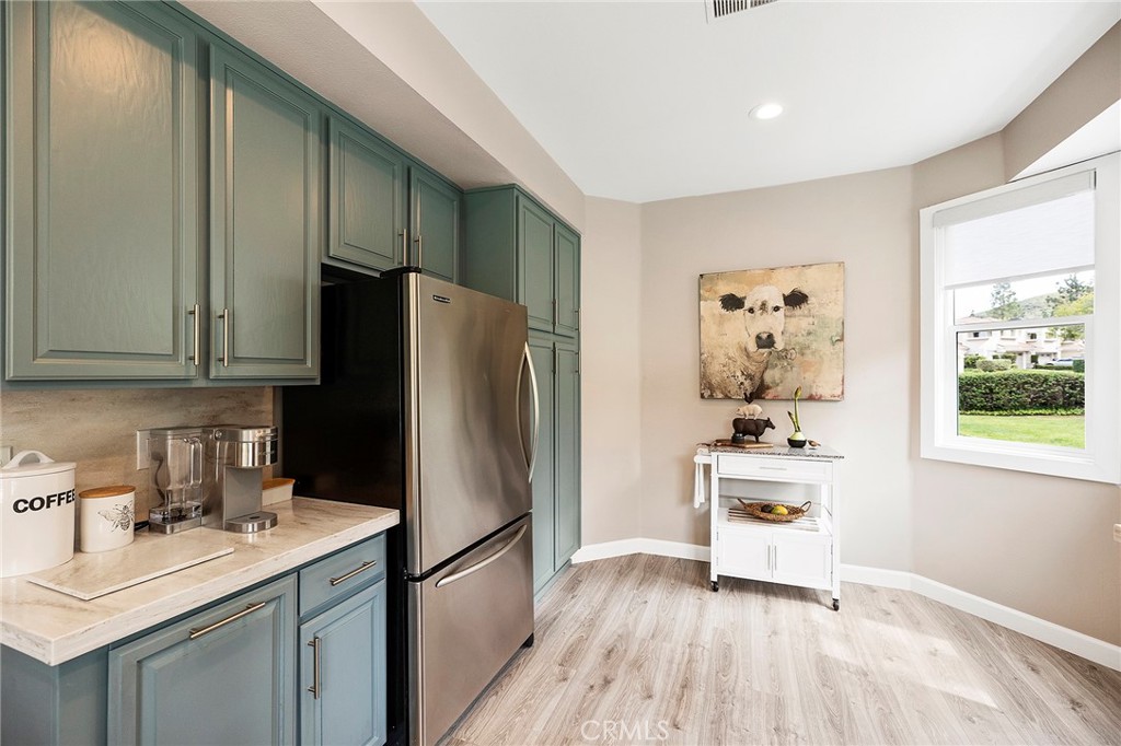 38521 Glen Abbey Lane