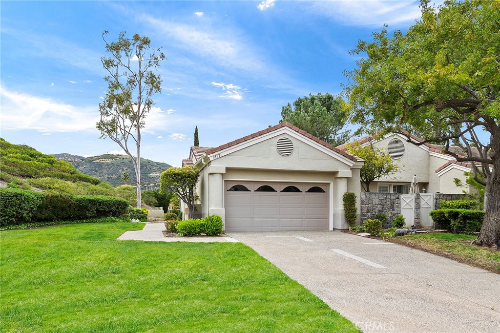 38521 Glen Abbey Lane