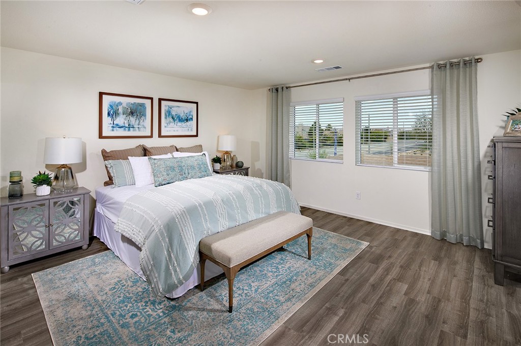 1176 Laurestine Court