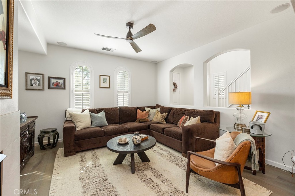 35724 Kittentails Lane