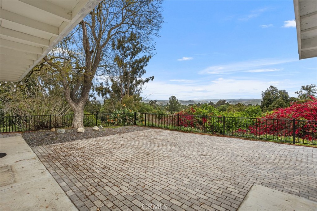 1840 Gum Tree Lane C