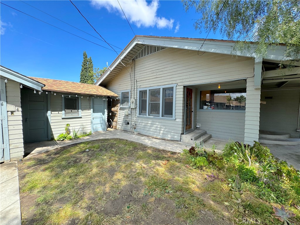 423 Acacia East Avenue