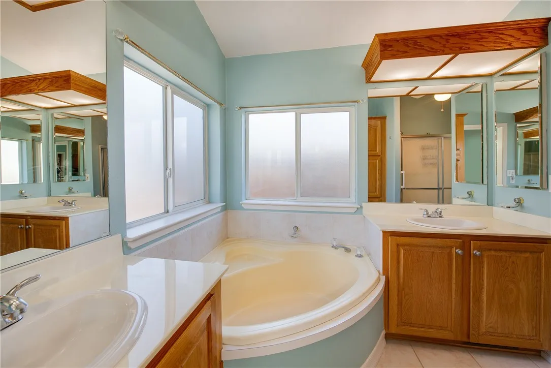 27250 Murrieta # 213