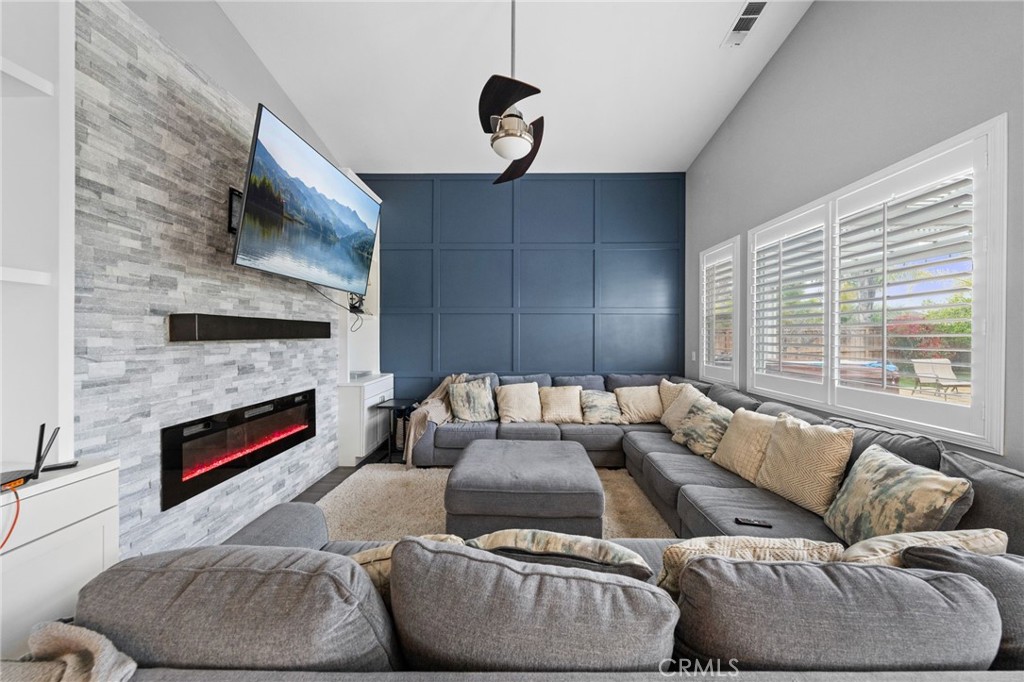 23817 Barberry Place