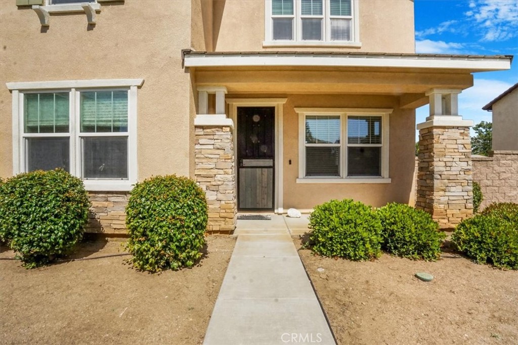 37090 Whispering Hills Drive