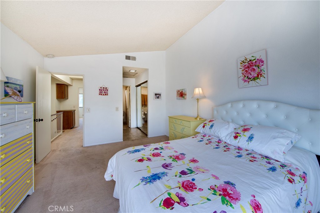 5050 Canyon Crest Drive 22