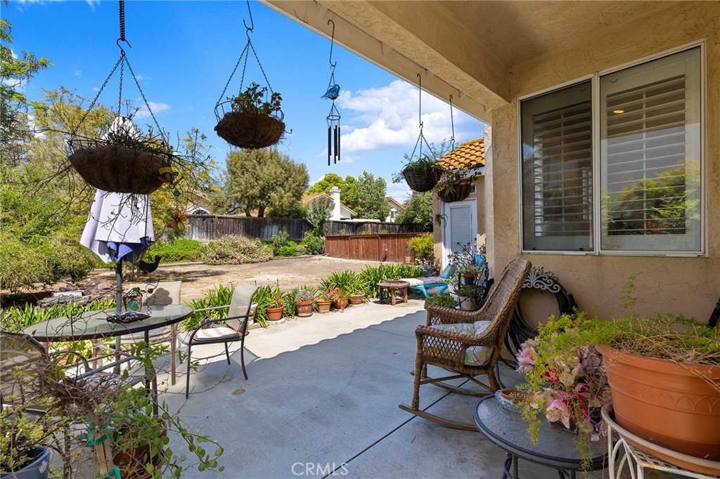 27464 Swallow Court