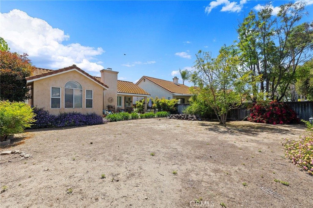 27464 Swallow Court