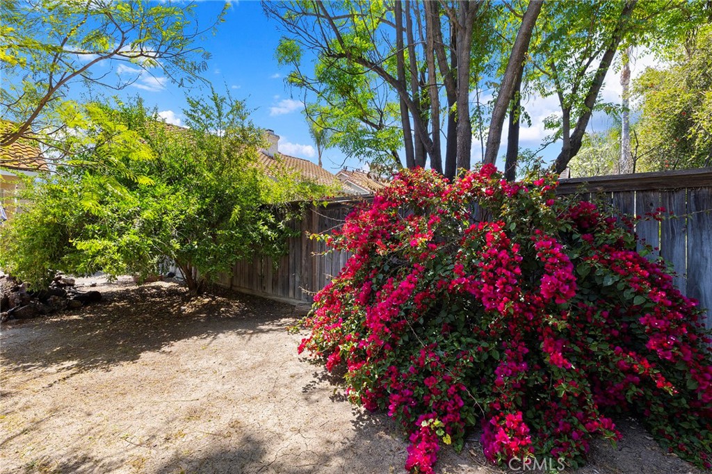 27464 Swallow Court