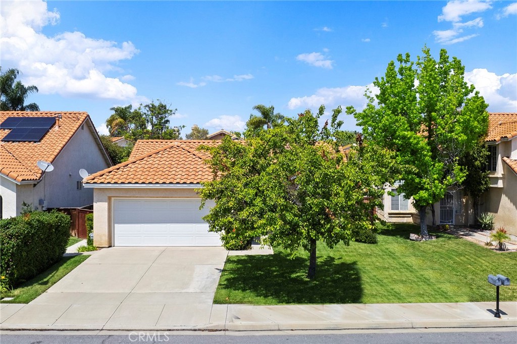 27464 Swallow Court