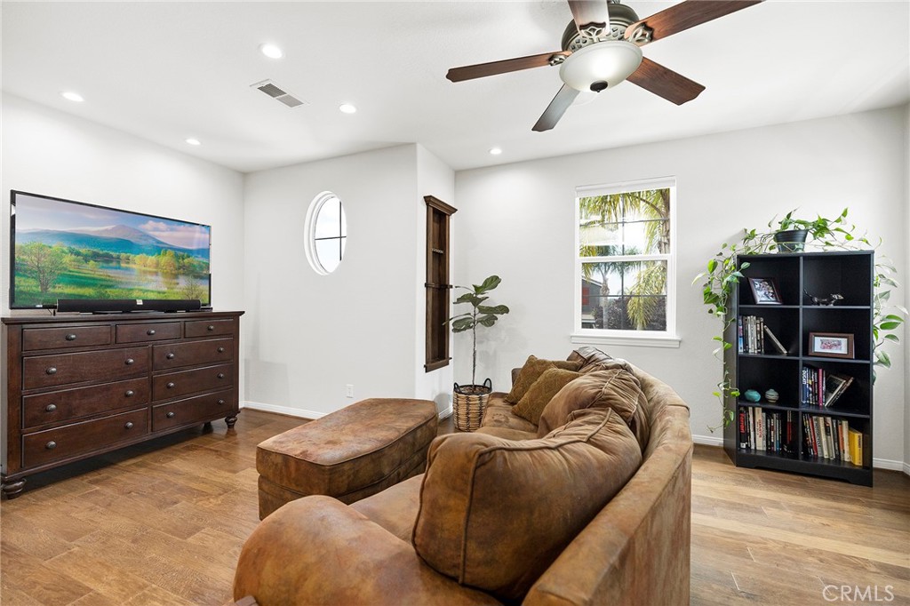 27335 Snowfield Street