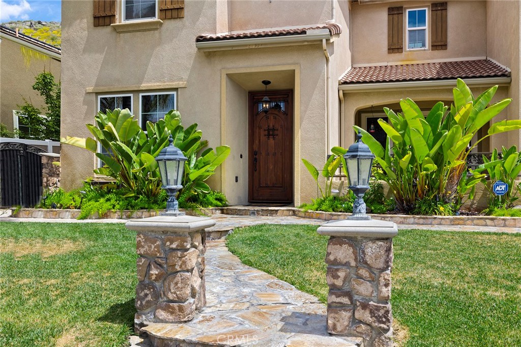 27335 Snowfield Street