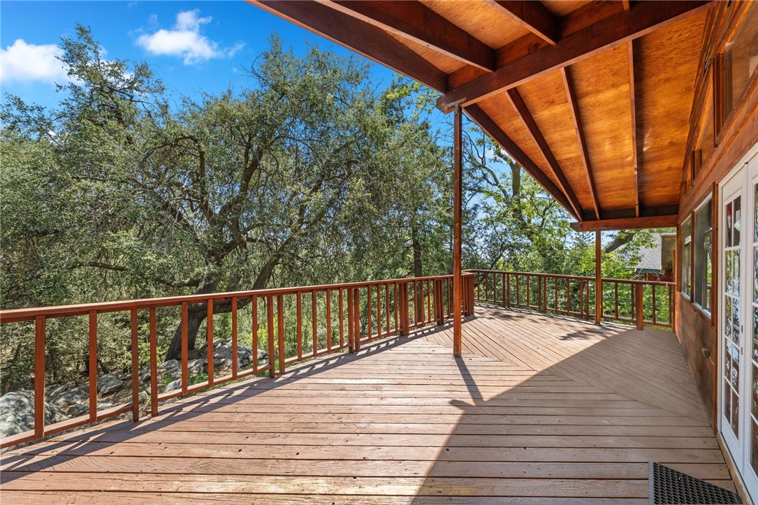 26786 Crestview Drive