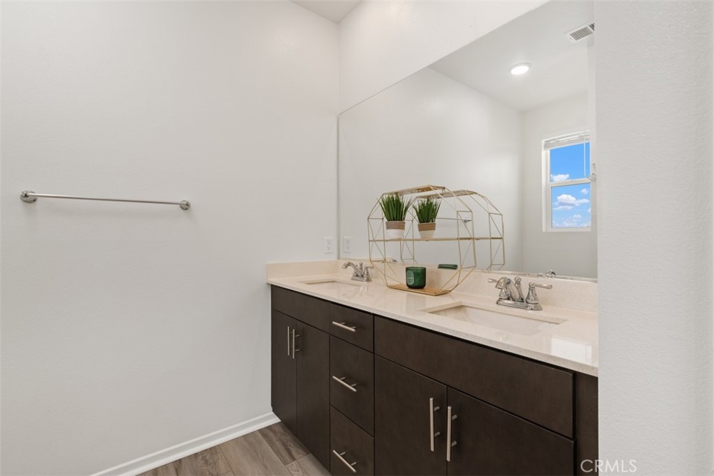 5284 Beachfront Cove 251