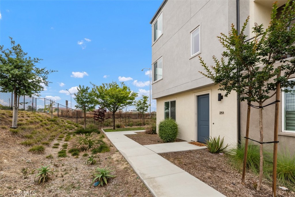 5284 Beachfront Cove 251