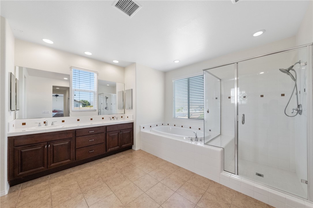 28474 Secret Harbor Drive