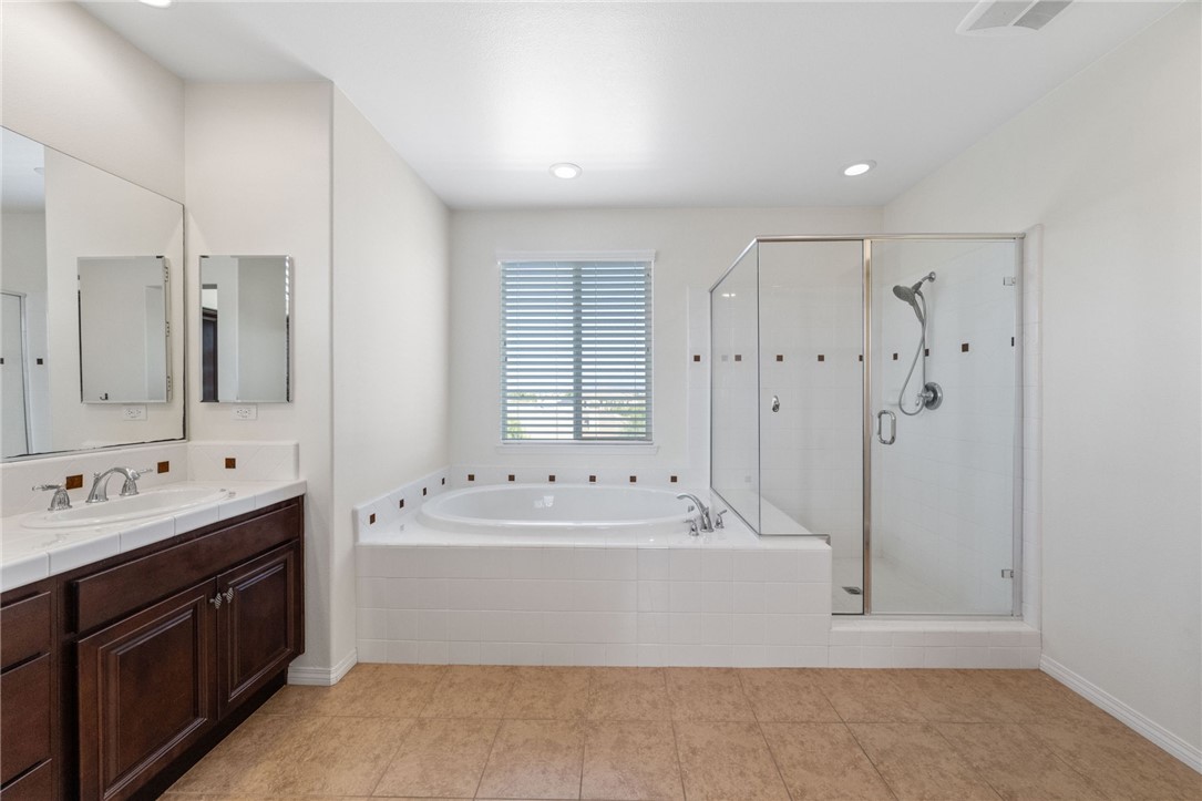 28474 Secret Harbor Drive