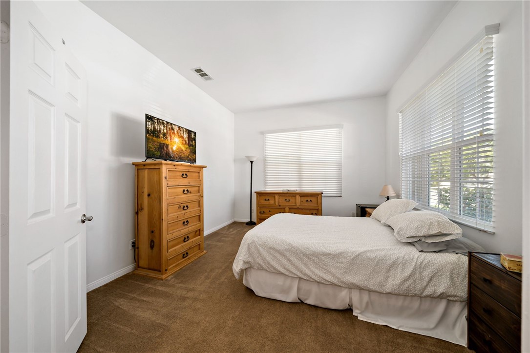 46319 Lone Pine Drive