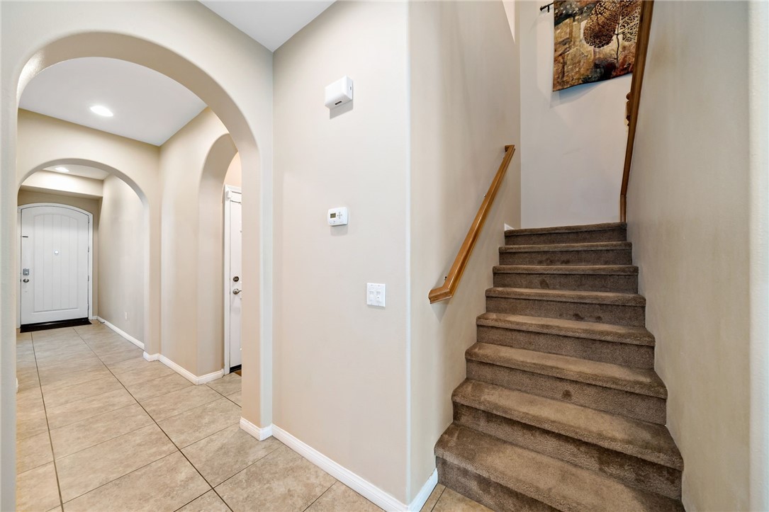 46319 Lone Pine Drive