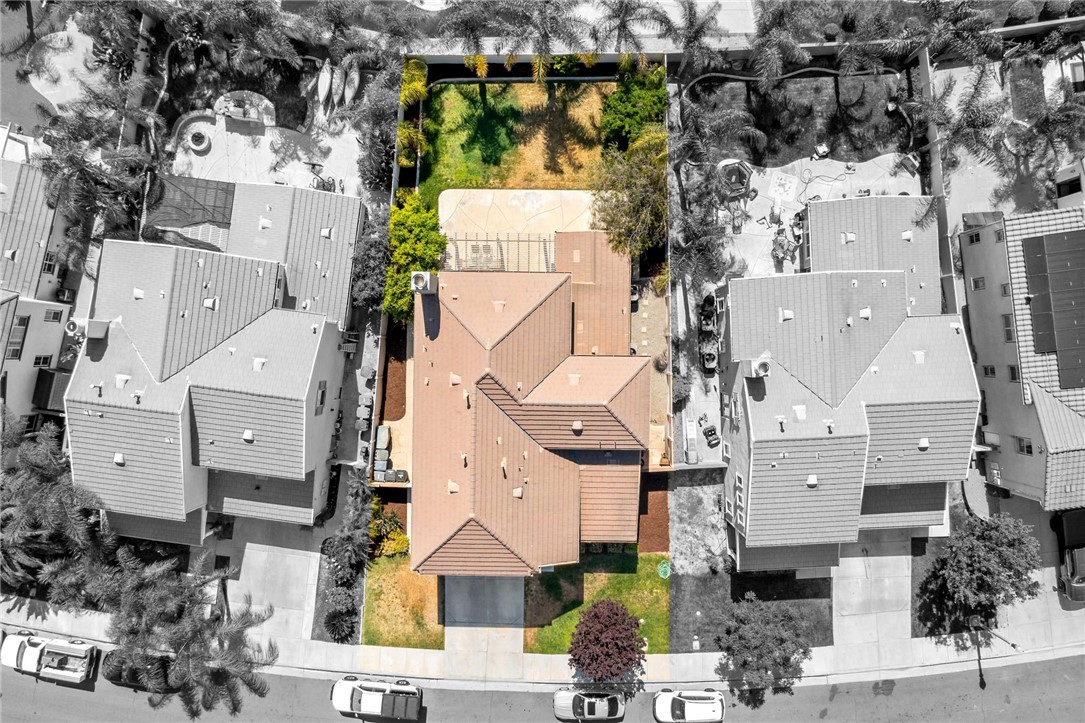 46319 Lone Pine Drive