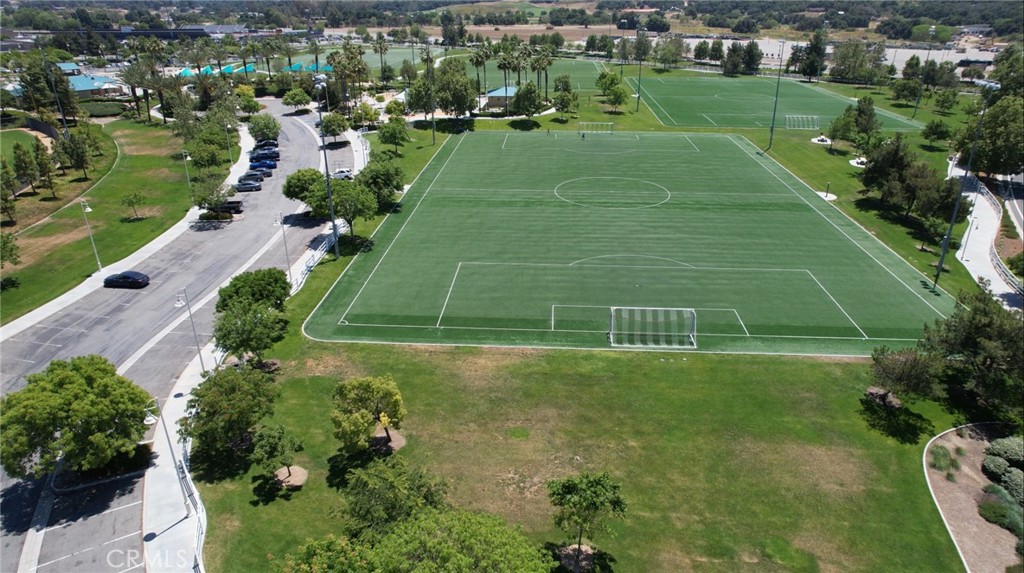 46319 Lone Pine Drive