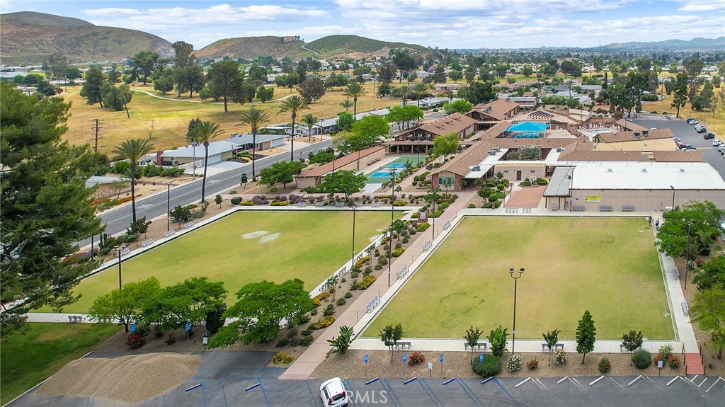 27910 Grosse Point Drive