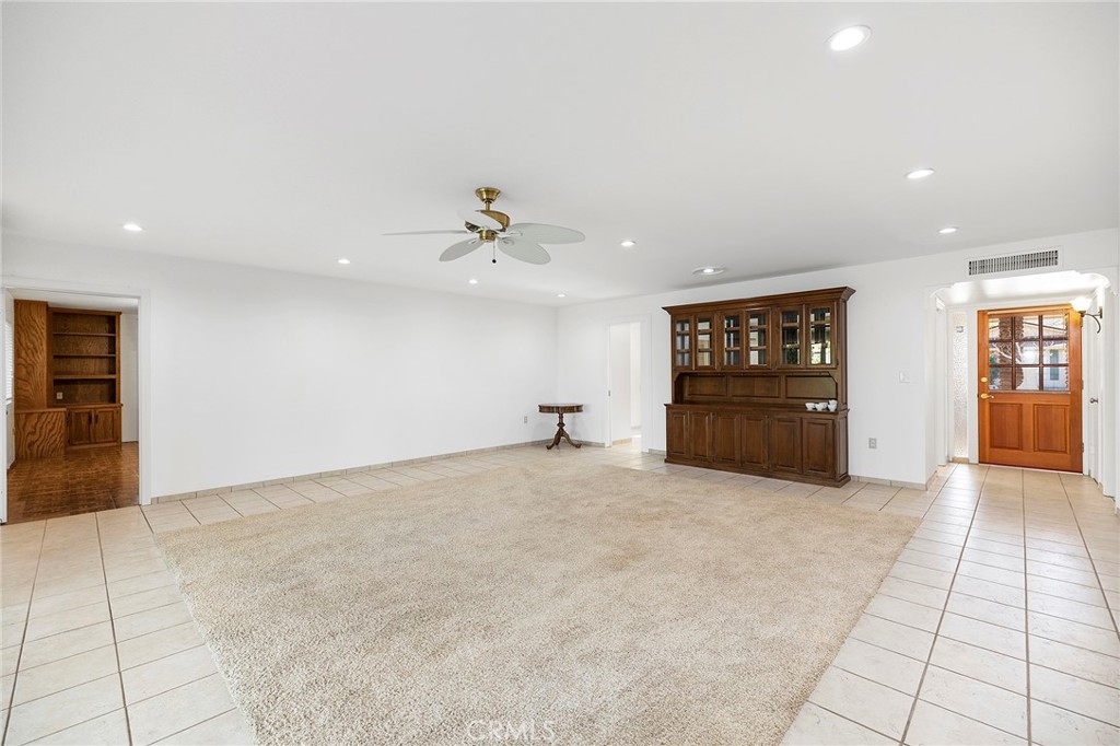 27910 Grosse Point Drive