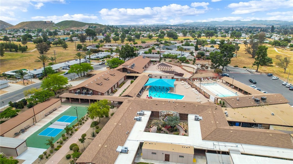 27910 Grosse Point Drive