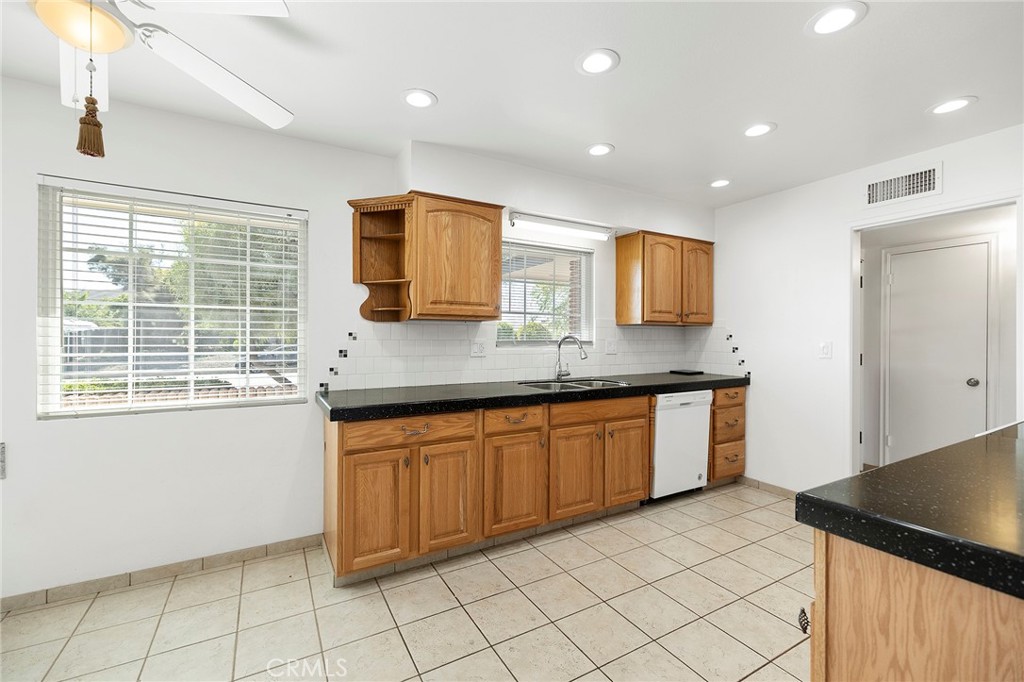 27910 Grosse Point Drive