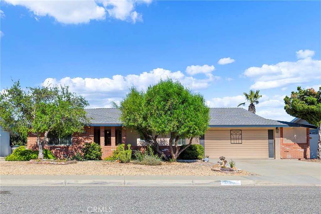 27910 Grosse Point Drive