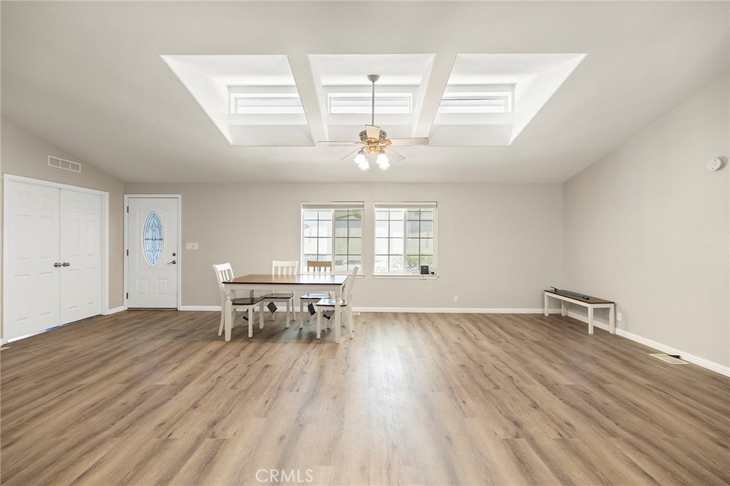 44025 White Mountain Road