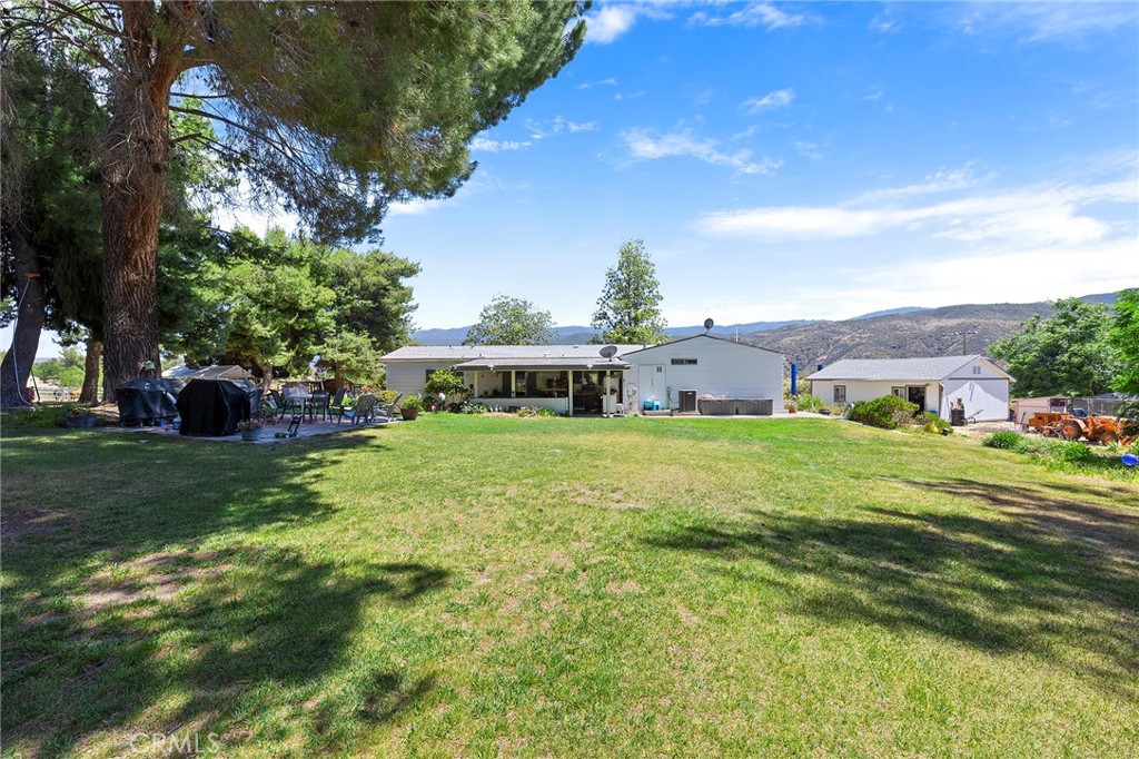 44025 White Mountain Road