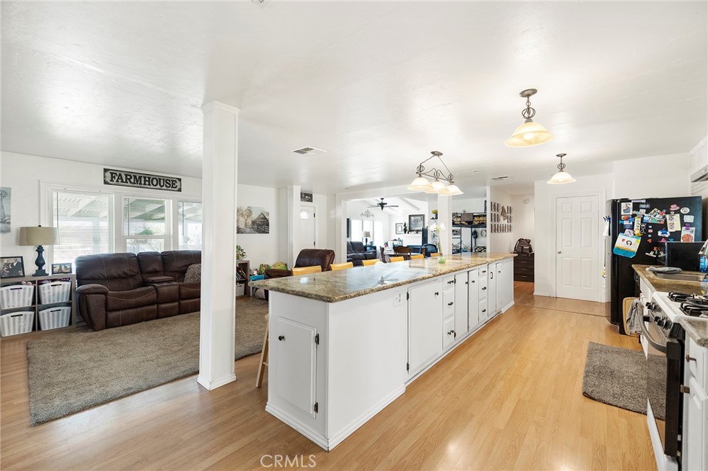 44025 White Mountain Road