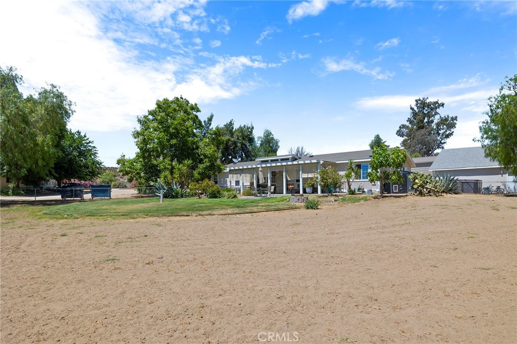 44025 White Mountain Road