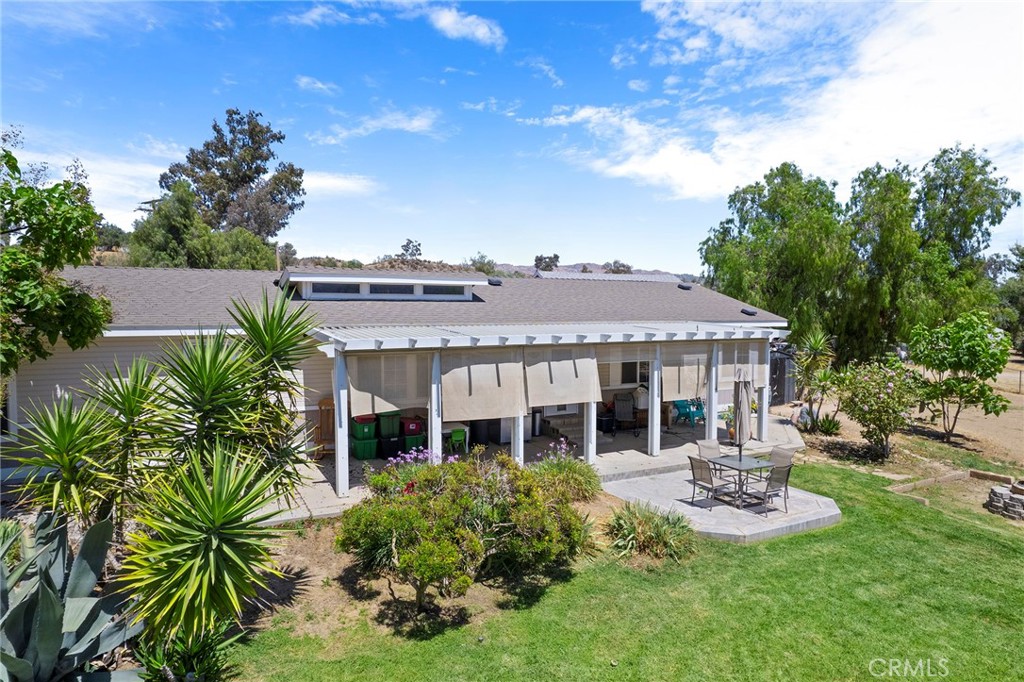 44025 White Mountain Road