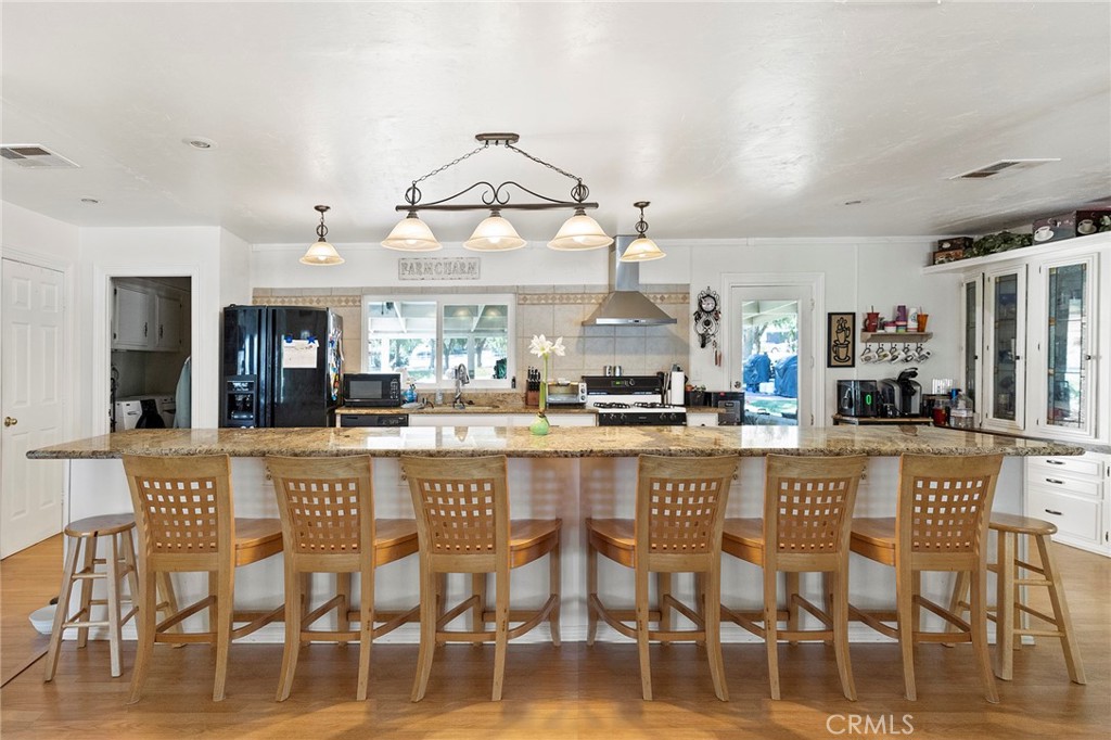 44025 White Mountain Road