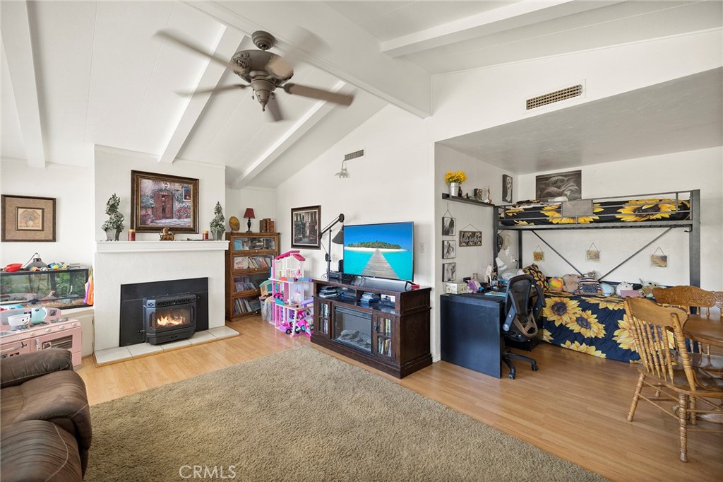 44025 White Mountain Road