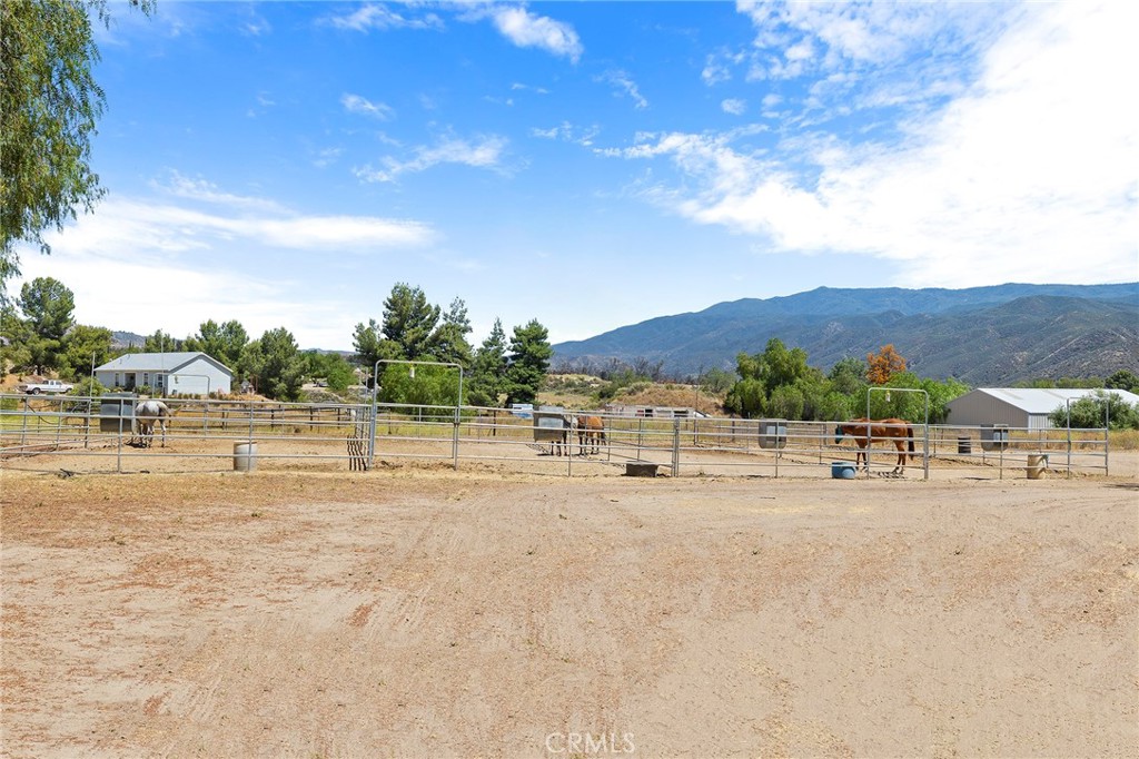 44025 White Mountain Road