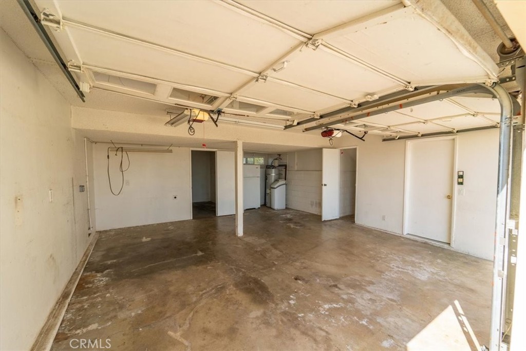 3343 Red Mountain Heights Drive