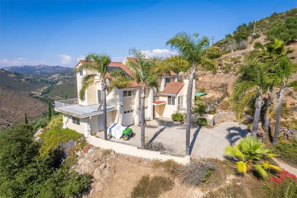 3343 Red Mountain Heights Drive