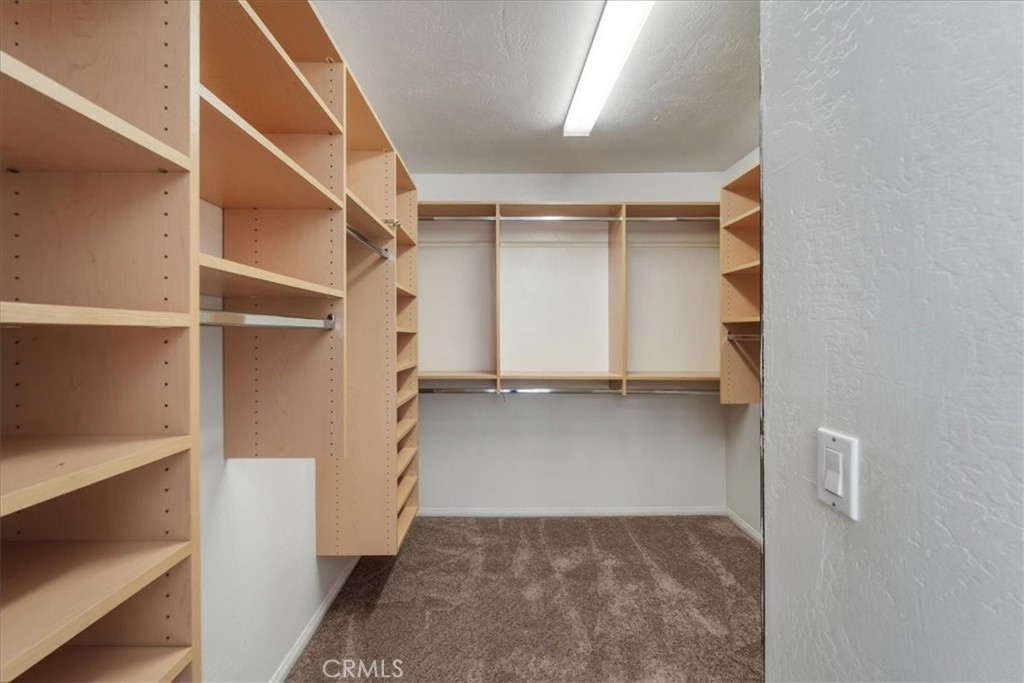 3343 Red Mountain Heights Drive