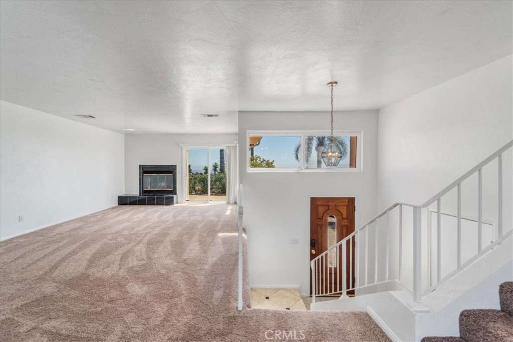 3343 Red Mountain Heights Drive