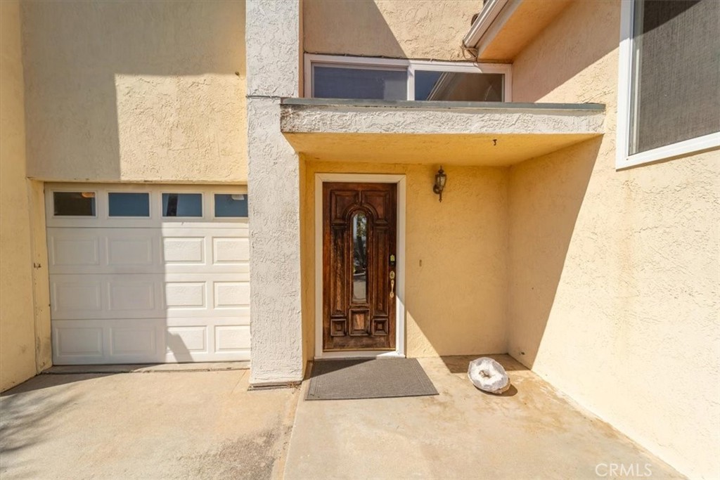 3343 Red Mountain Heights Drive