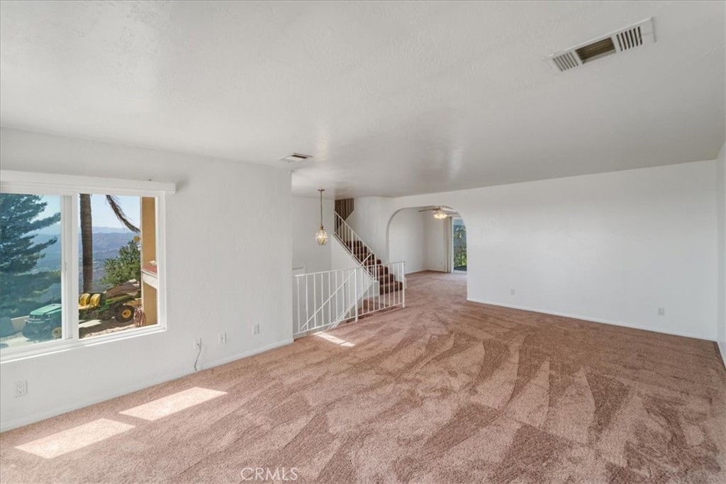 3343 Red Mountain Heights Drive