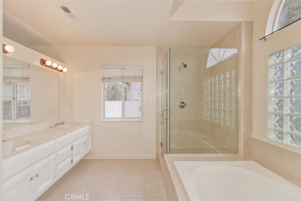 30324 Silver Ridge Court