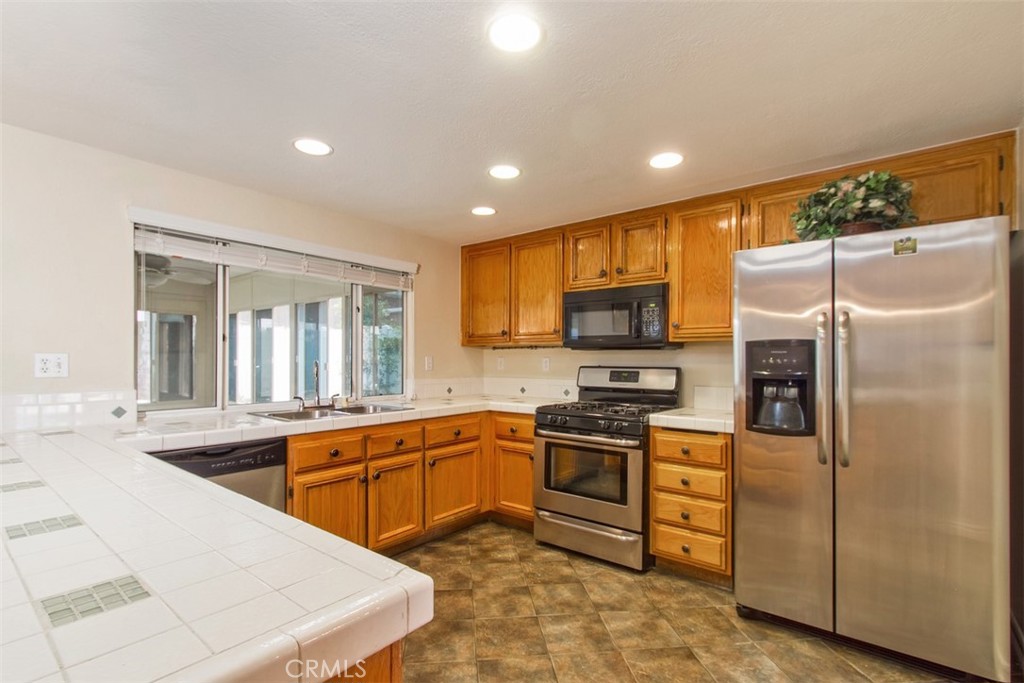 30324 Silver Ridge Court