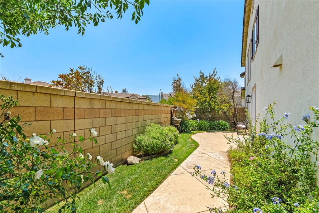 24150 Madeira Lane