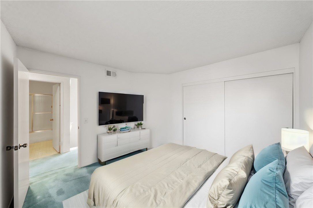 1101 Portofino Court 102