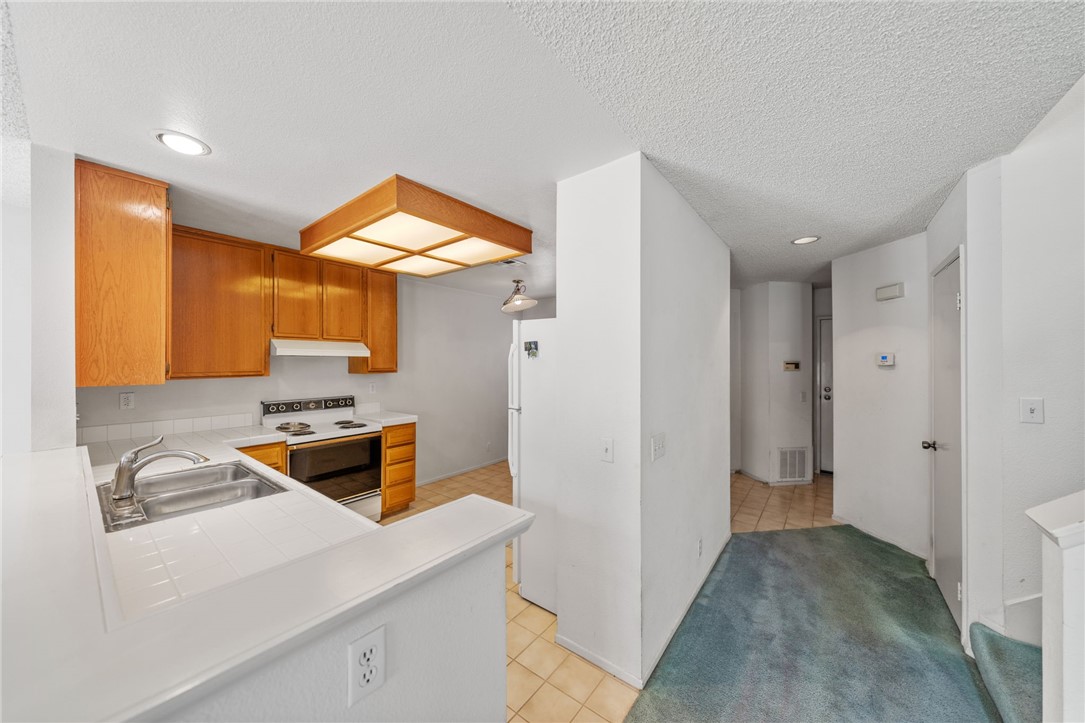 1101 Portofino Court 102